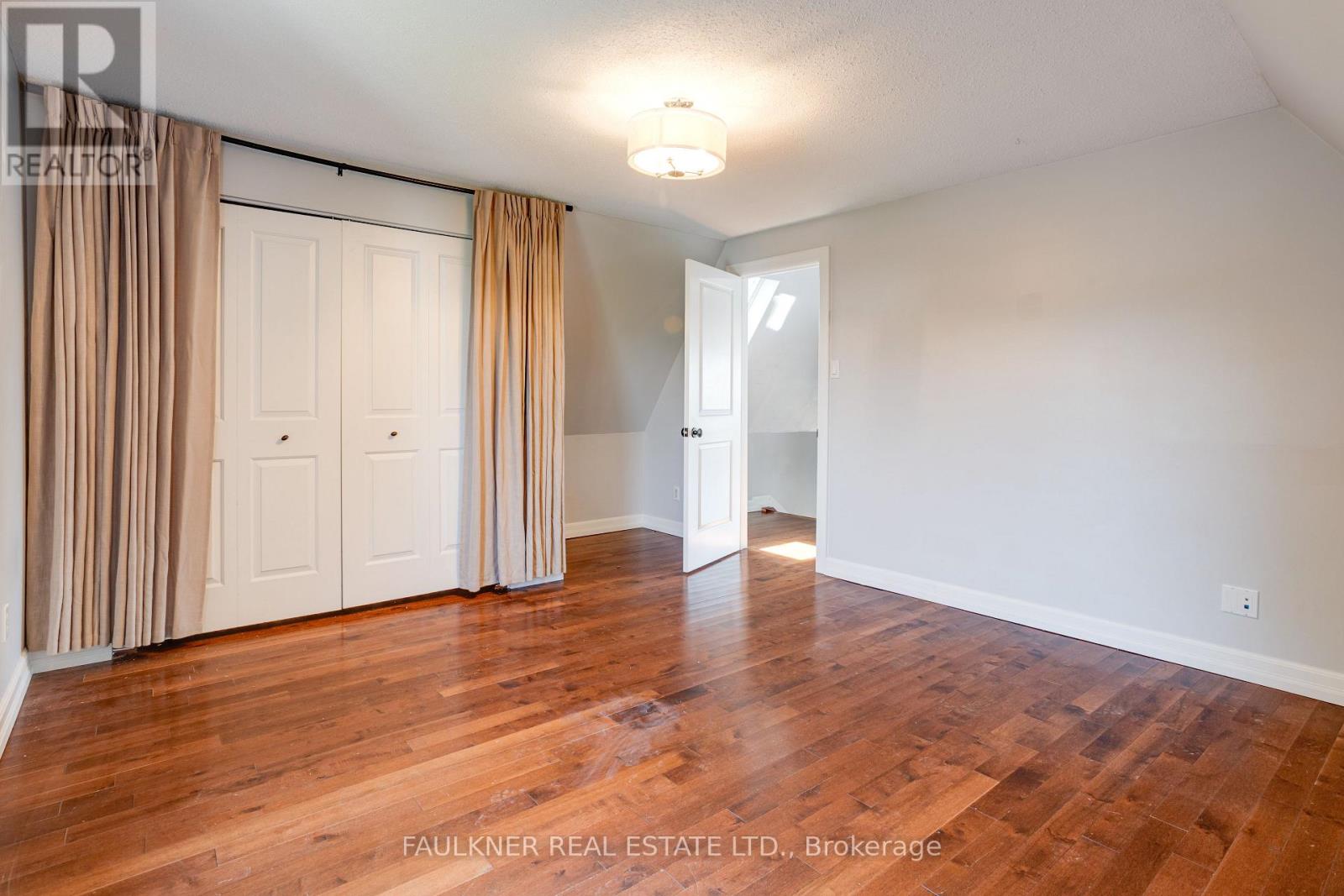 107 BLACKBURN AVENUE - Photo 35