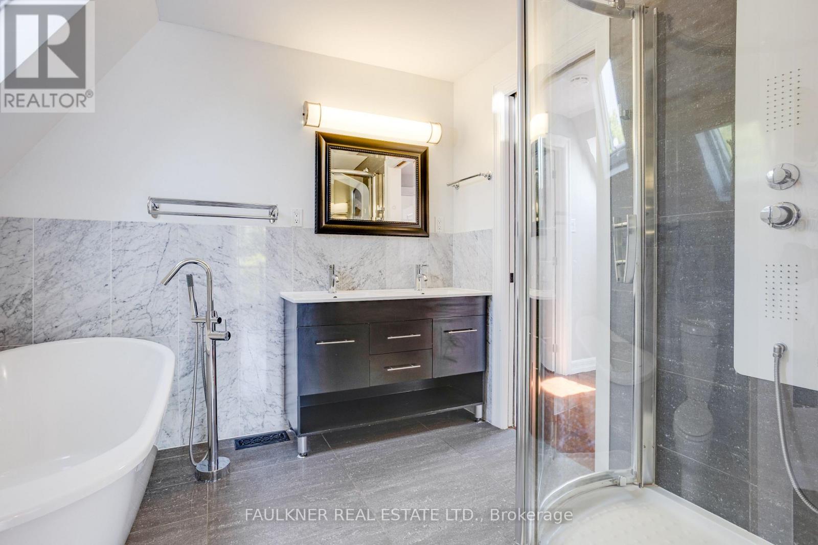 107 BLACKBURN AVENUE - Photo 43