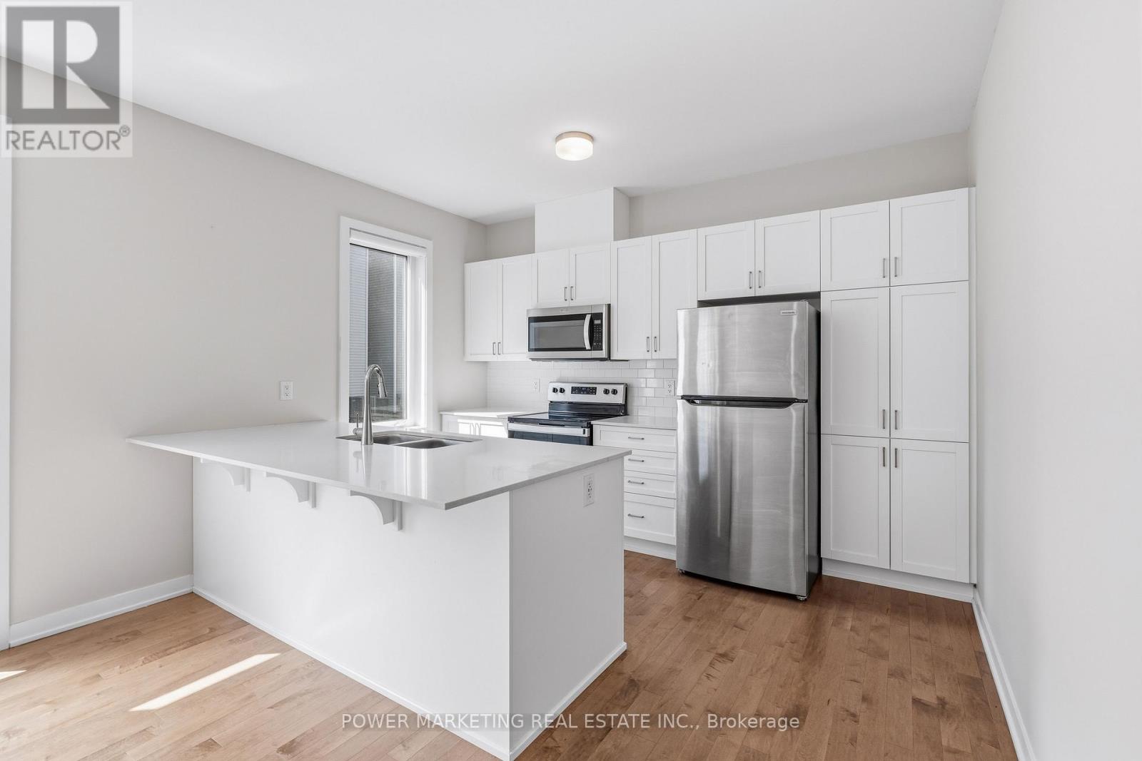 448 Epoch Street, Ottawa, Ontario  K2J 6X7 - Photo 11 - X13504268