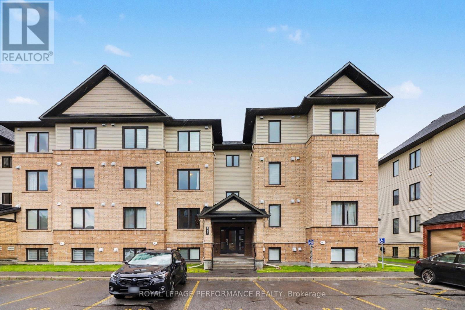3 - 115 BLUESTONE PRIVATE, Ottawa, Ontario