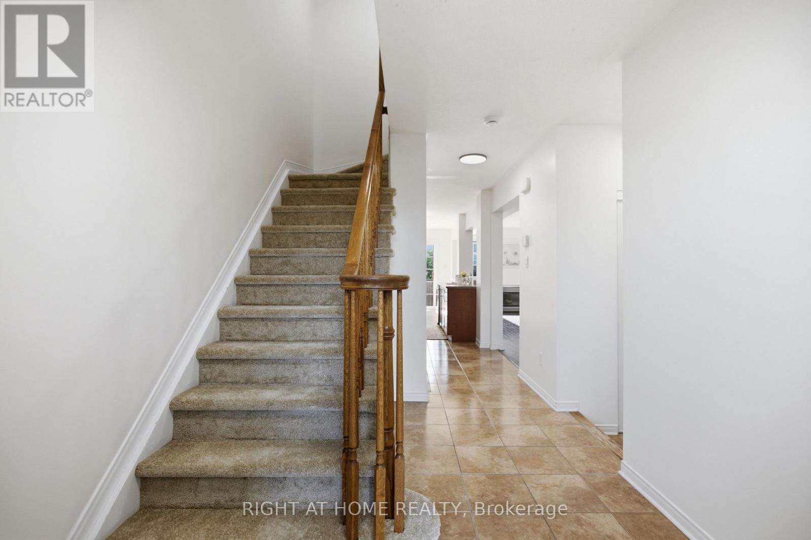 644 Kilbirnie Drive, Ottawa, Ontario  K2J 0G8 - Photo 4 - X13504326