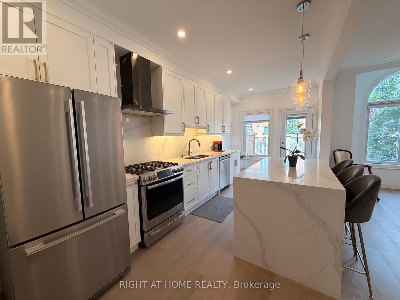 7 - 2 Mary Gapper Crescent, Richmond Hill, Ontario  L4C 0J4 - Photo 13 - N13502798