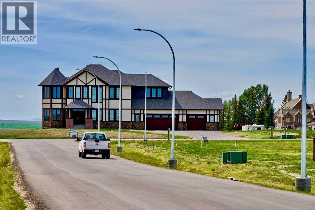 9 Edgemoor Way W, Rural Lethbridge County, Alberta  T1J 5R6 - Photo 3 - A2081684