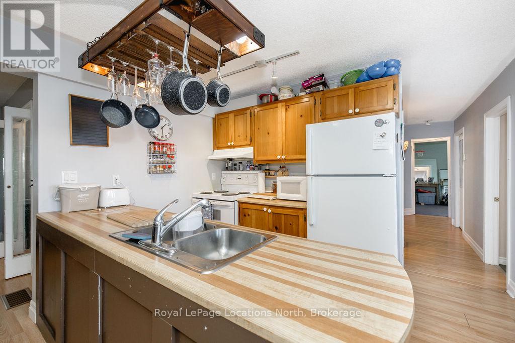 2222 Shore Lane, Wasaga Beach, Ontario  L9Z 2X7 - Photo 19 - S13504272