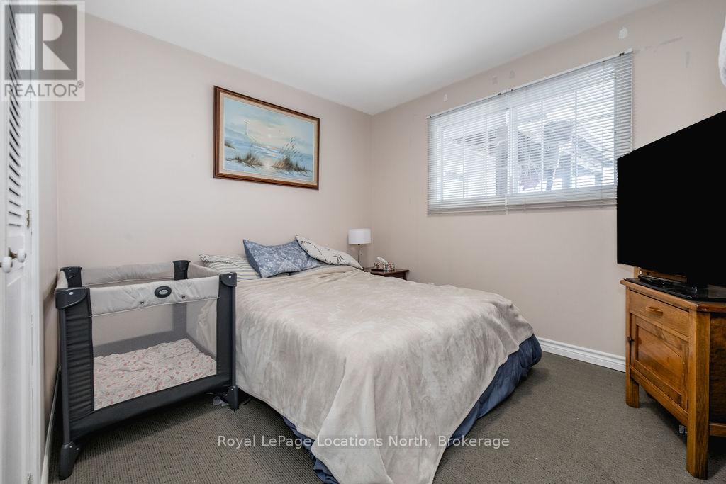 2222 Shore Lane, Wasaga Beach, Ontario  L9Z 2X7 - Photo 20 - S13504272