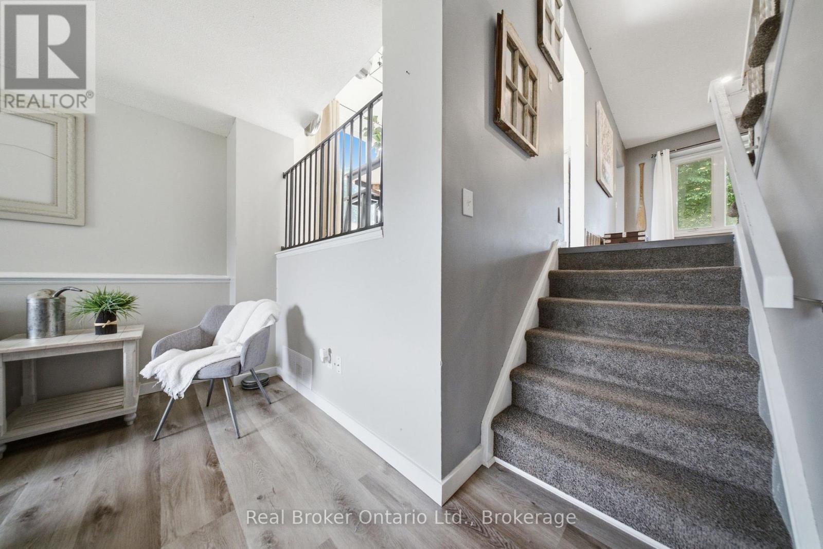 33 Hallmark Street, Brantford, Ontario  N3P 1A6 - Photo 17 - X13504152
