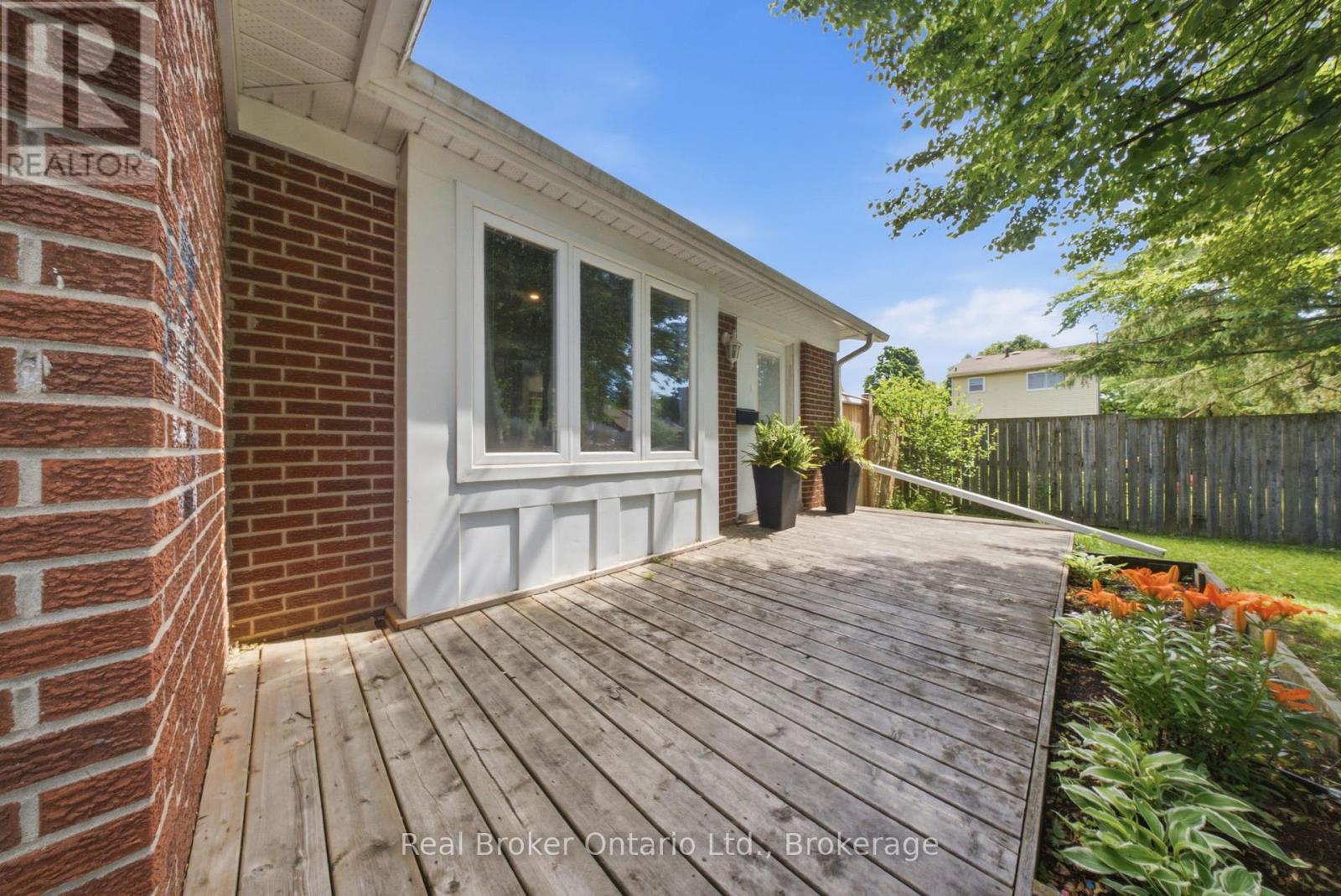 33 Hallmark Street, Brantford, Ontario  N3P 1A6 - Photo 5 - X13504152