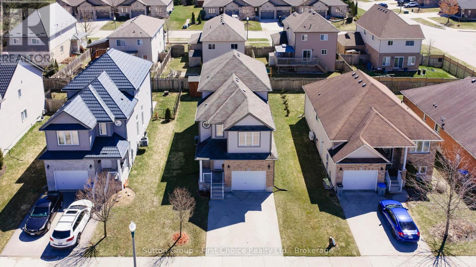 670 Reid Crescent, North Perth (Listowel), Ontario  N4W 0A1 - Photo 3 - X13504202