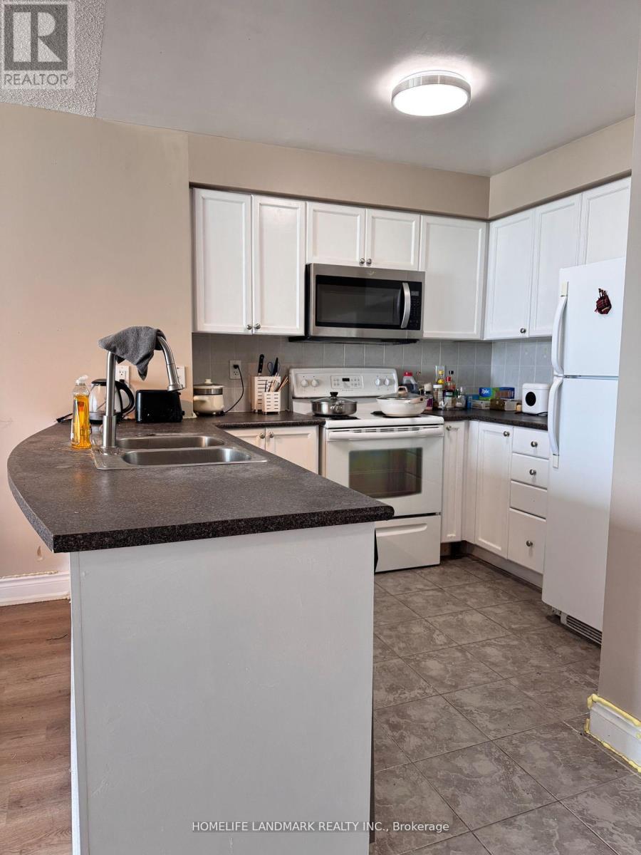 909 - 50 Brian Harrison Way, Toronto, Ontario  M1P 5J4 - Photo 3 - E13504198