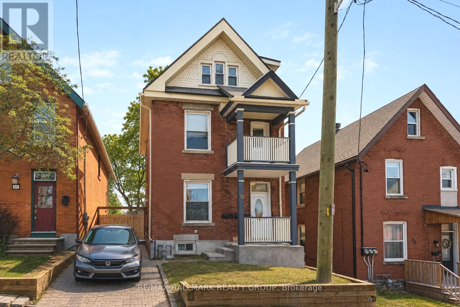 70 ANDERSON STREET, Ottawa, Ontario