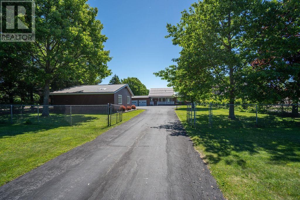 63 River Rd, Sault Ste. Marie, Ontario  P6A 6C5 - Photo 3 - SM261636