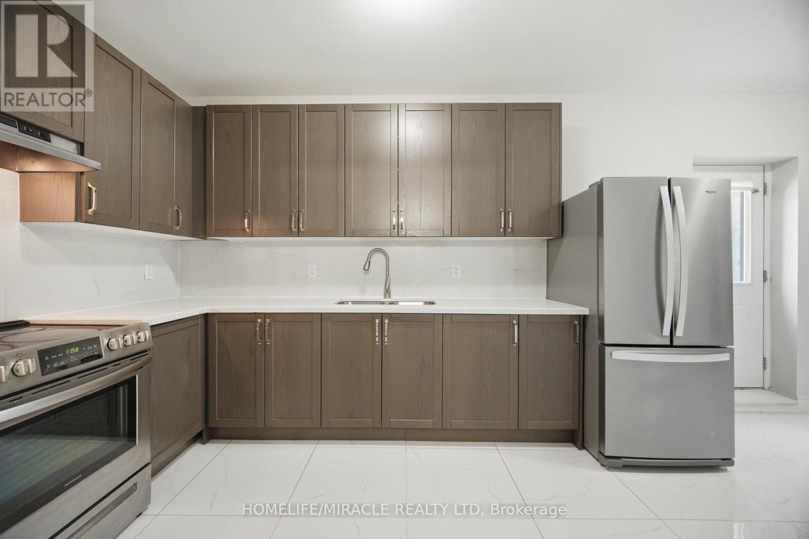 642 Barons Street, Vaughan, Ontario L4H 5C5 - Photo 40 - N13504154