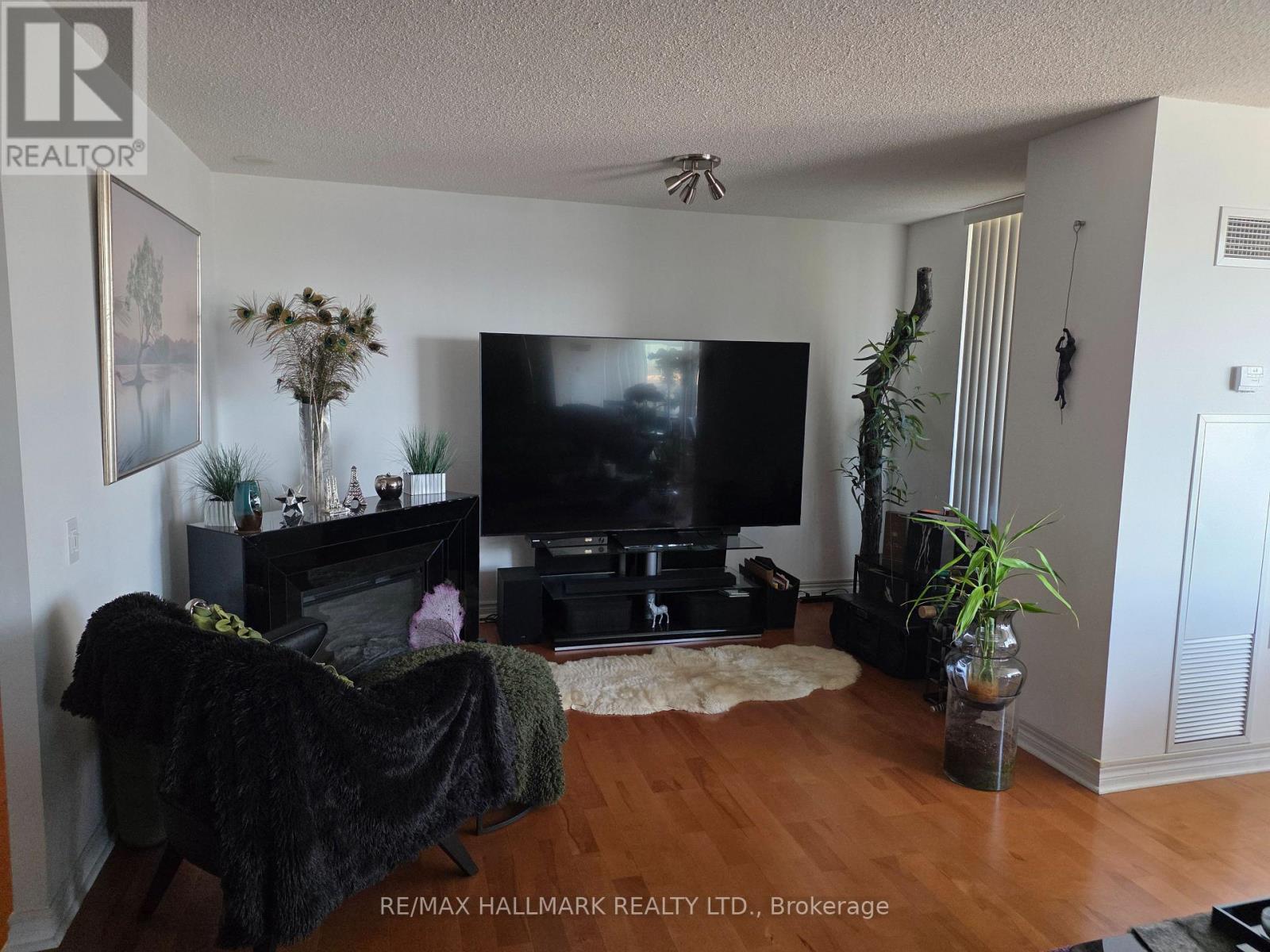 611 - 9017 Leslie Street, Richmond Hill, Ontario  L4B 4R8 - Photo 6 - N13493068