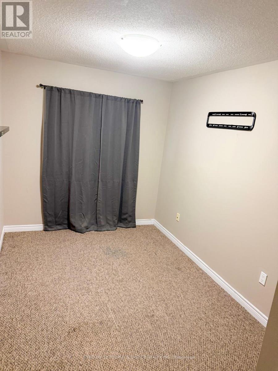 20 Mcconkey Crescent, Brantford, Ontario  N3S 0B6 - Photo 10 - X13499646