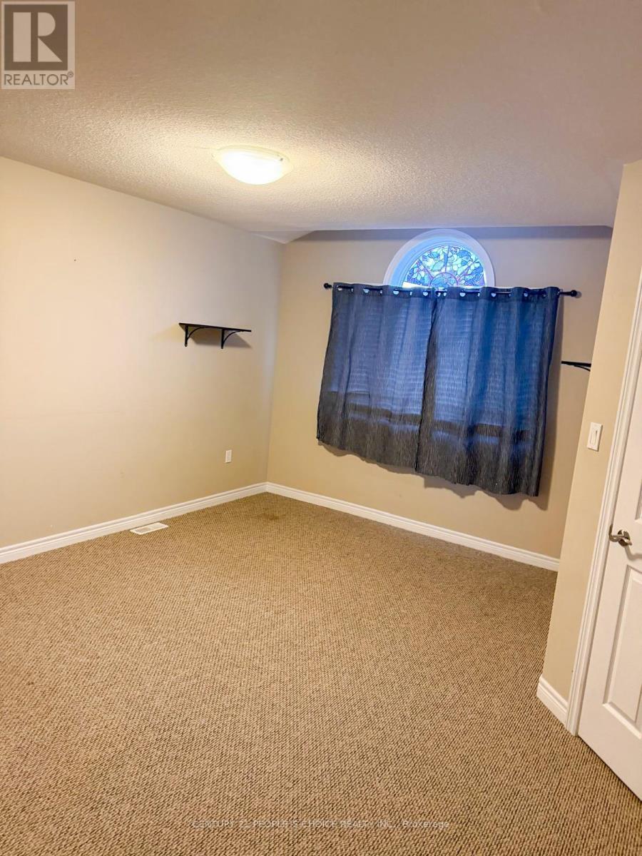 20 Mcconkey Crescent, Brantford, Ontario  N3S 0B6 - Photo 3 - X13499646