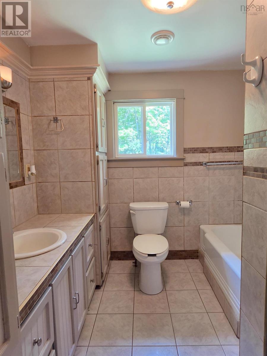 119 Hubley Road, Barss Corner, Nova Scotia  B0R 1A0 - Photo 20 - 202616044