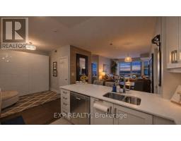 201 - 2470 PRINCE MICHAEL DRIVE, Oakville, Ontario