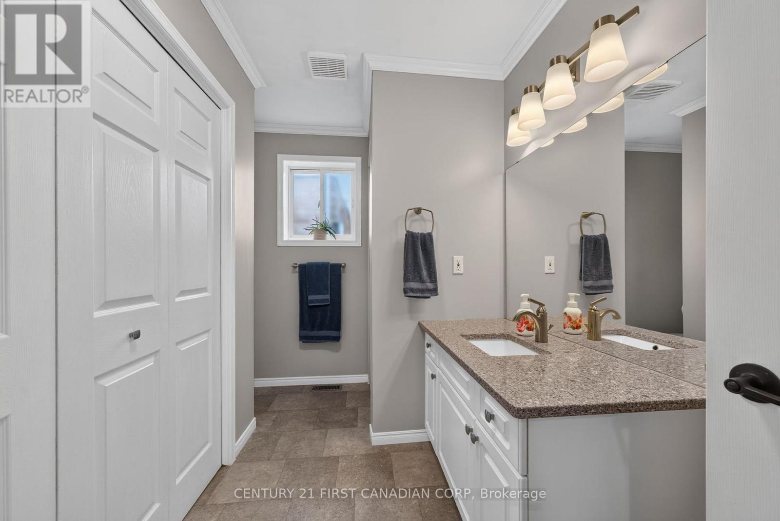 237 Parkview Drive E, Strathroy-Caradoc, Ontario  N7G 4C1 - Photo 14 - X13504490