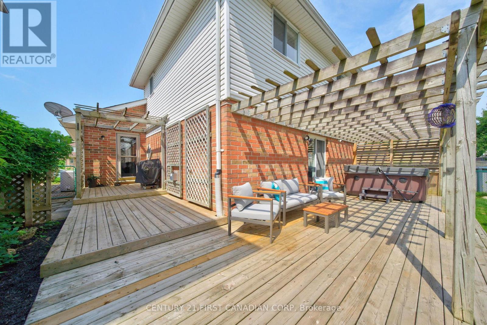237 Parkview Drive E, Strathroy-Caradoc, Ontario  N7G 4C1 - Photo 34 - X13504490