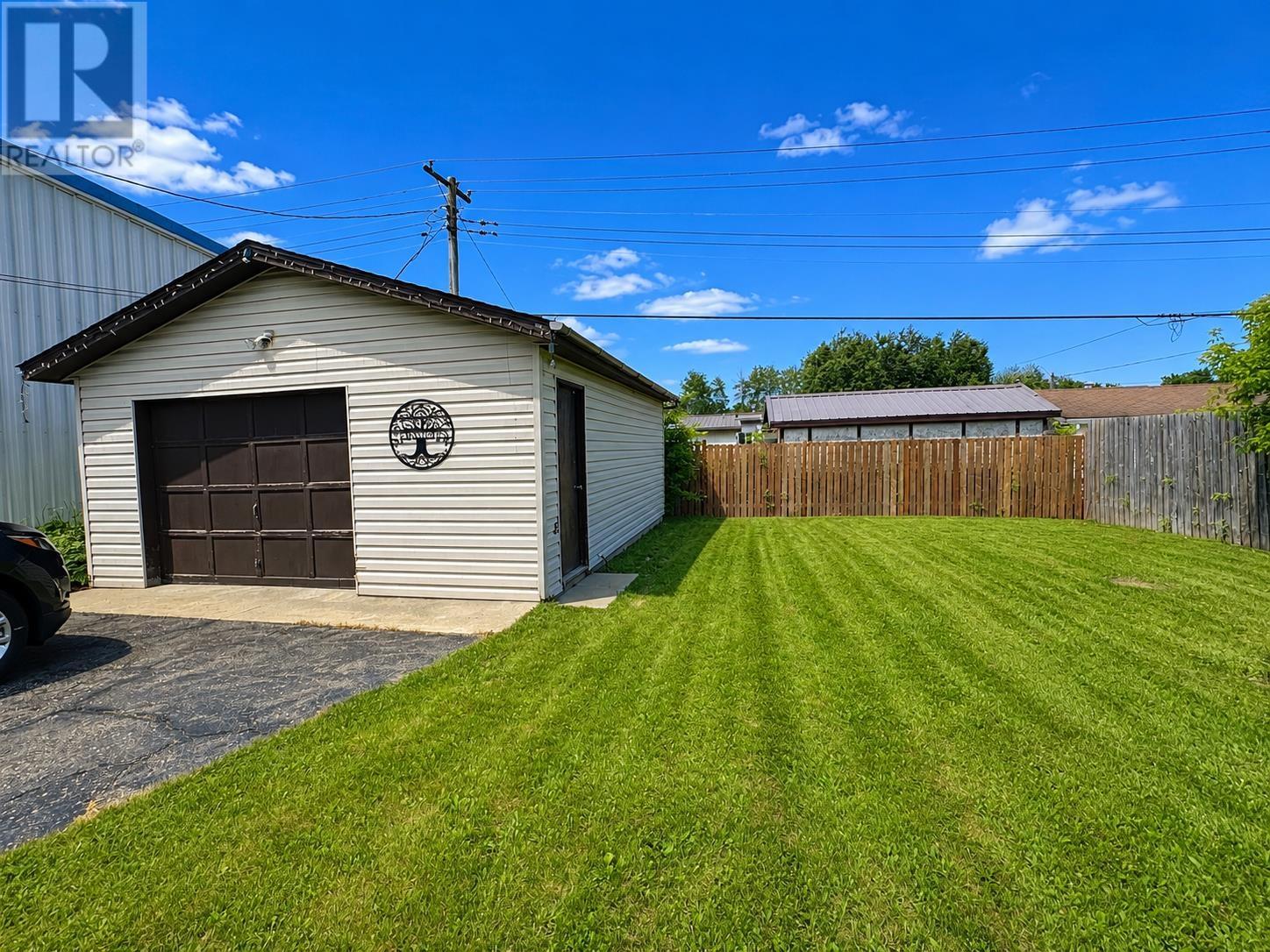 128 Dickenson Rd, Balmertown, Ontario  P0V 1C0 - Photo 17 - TB2601739