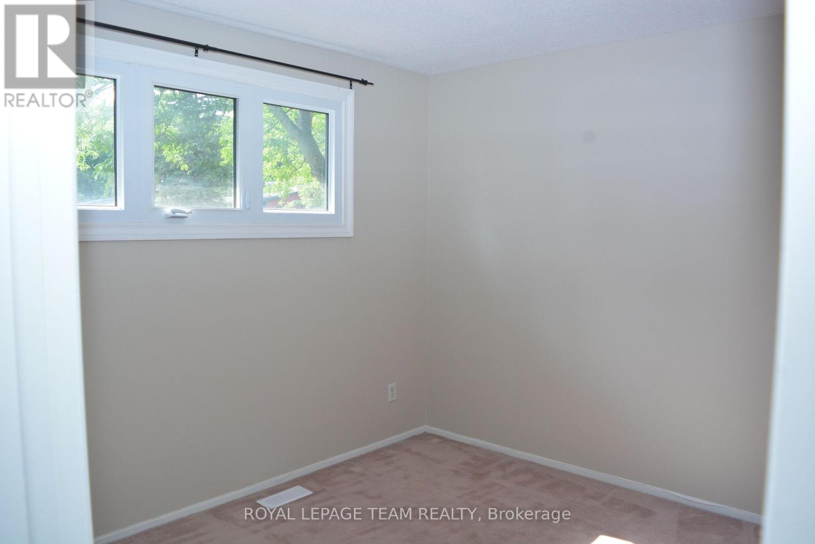 16 - 280 Mcclellan Road, Ottawa, Ontario  K2H 8P8 - Photo 13 - X13504392