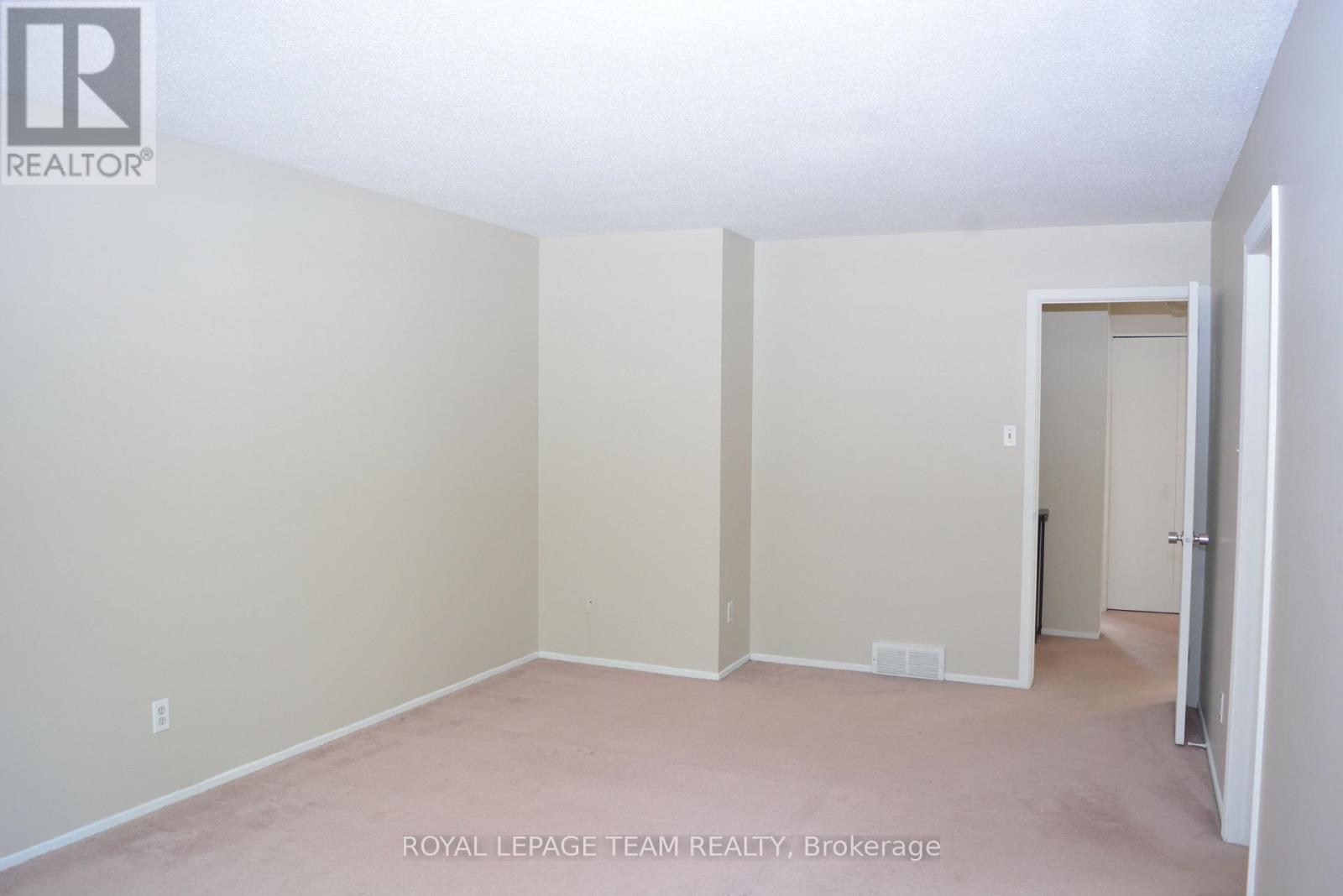 16 - 280 Mcclellan Road, Ottawa, Ontario  K2H 8P8 - Photo 15 - X13504392