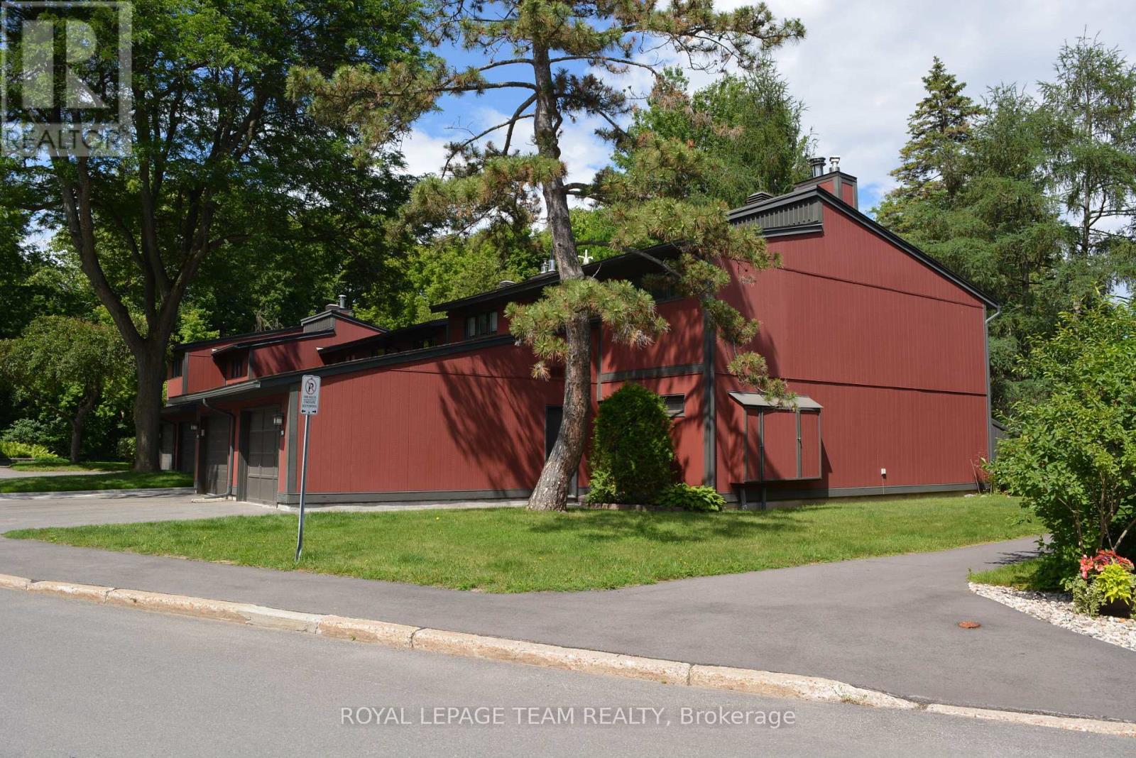 16 - 280 Mcclellan Road, Ottawa, Ontario  K2H 8P8 - Photo 2 - X13504392