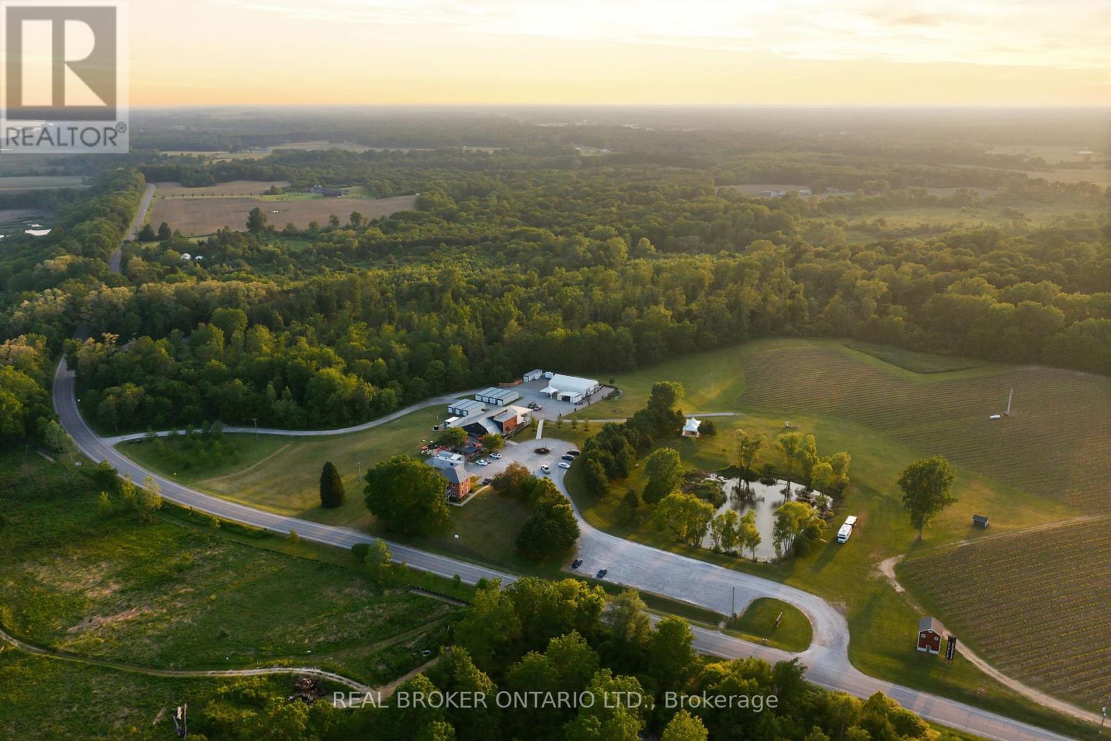 1709 FRONT ROAD, Norfolk, Ontario