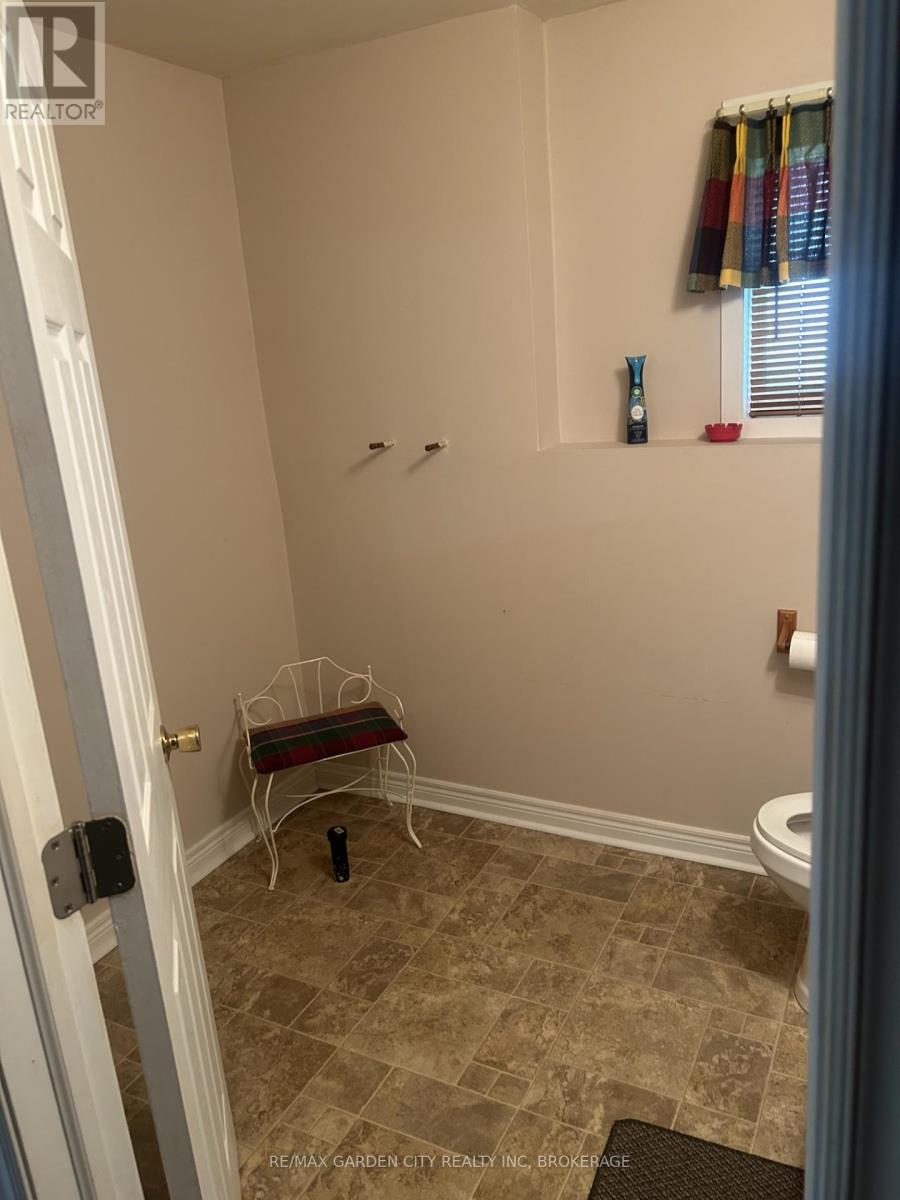 822 Woodside Court, Fort Erie, Ontario  L2A 6R5 - Photo 33 - X13504522