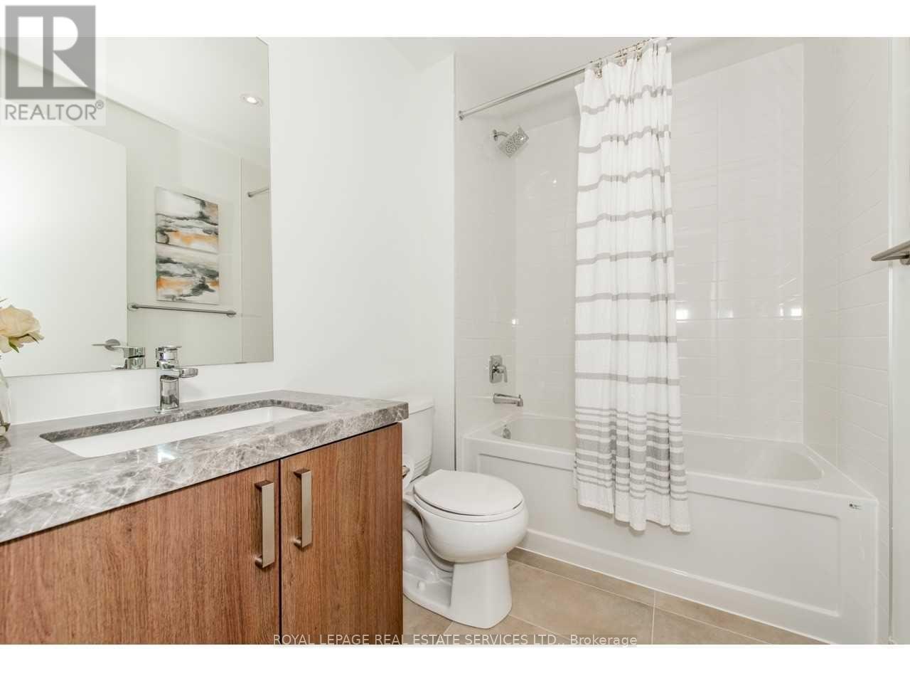 418 - 501 St Clair Avenue, Toronto, Ontario  M5P 0A2 - Photo 12 - C13504386