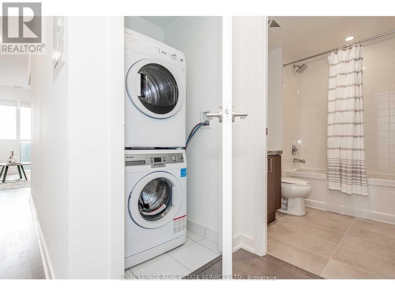 418 - 501 St Clair Avenue, Toronto, Ontario  M5P 0A2 - Photo 13 - C13504386
