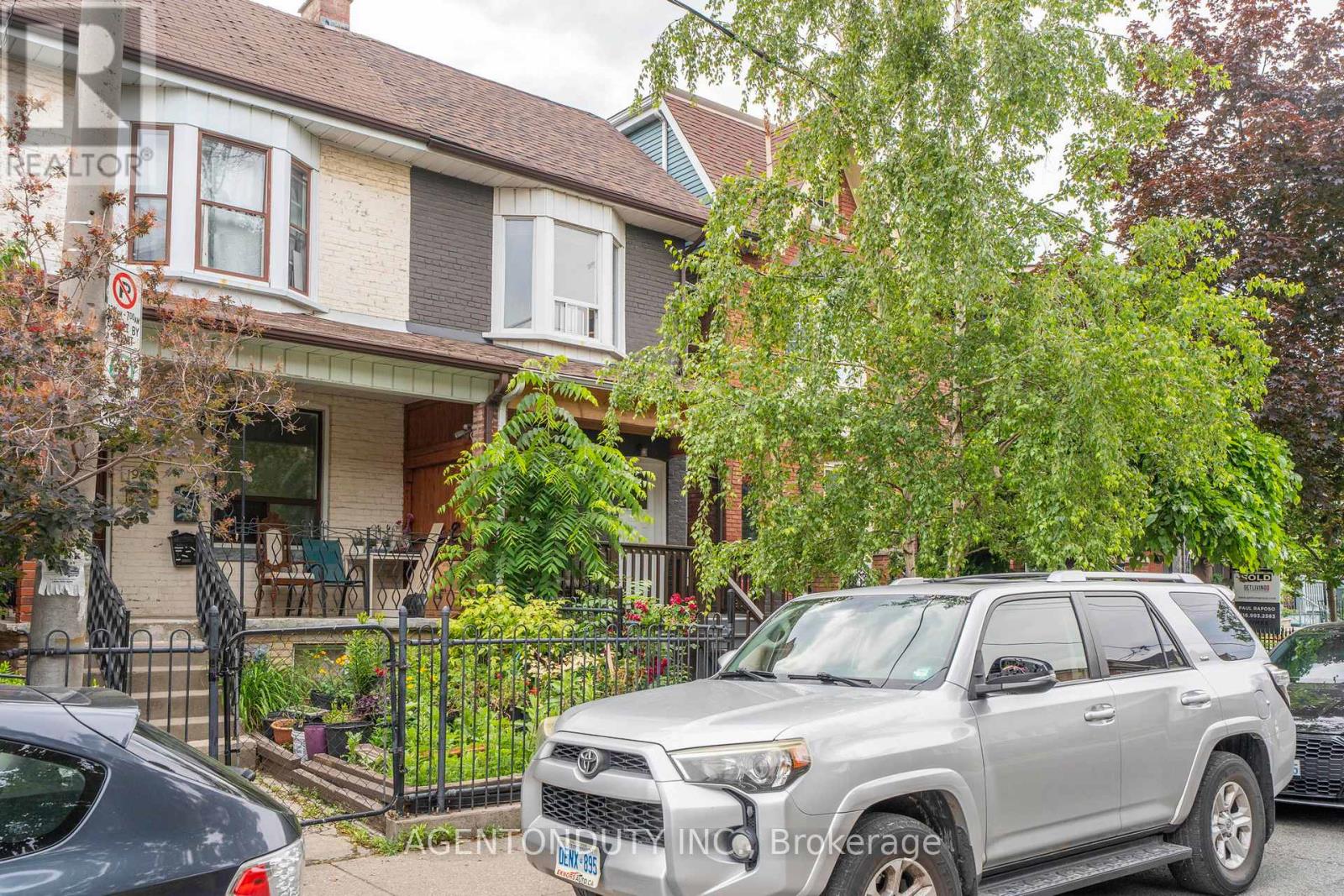 200 St Helen's Avenue, Toronto, Ontario  M6H 4A1 - Photo 3 - C13504394