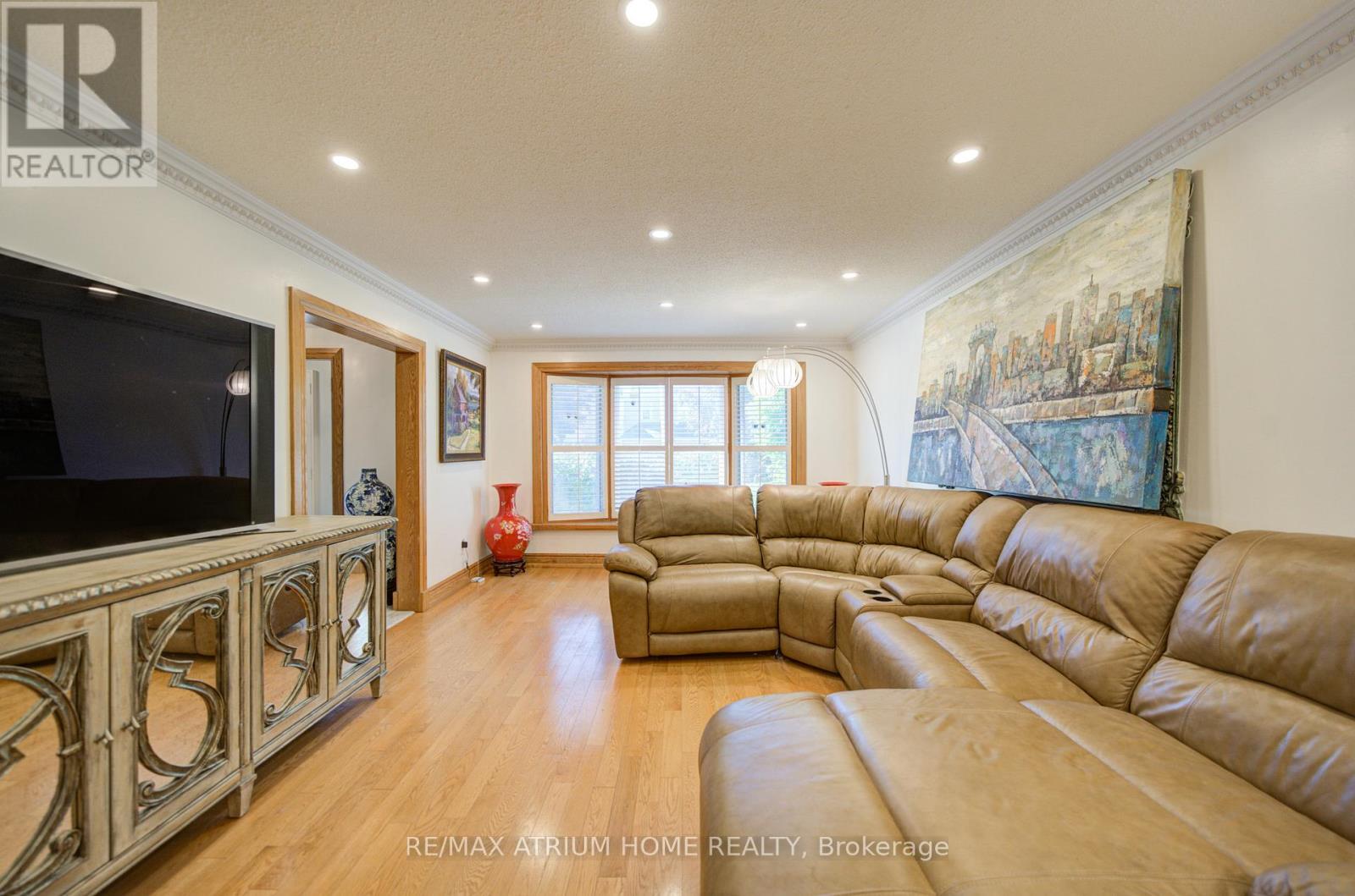 8 Patrick Boulevard, Toronto, Ontario  M2J 3K8 - Photo 10 - C13504420