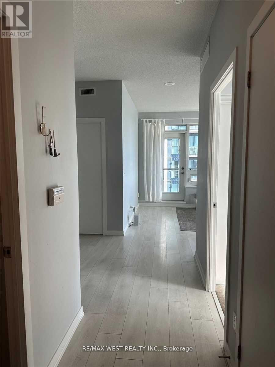 808 - 55 East Liberty Street, Toronto, Ontario  M6K 3P9 - Photo 6 - C13504426