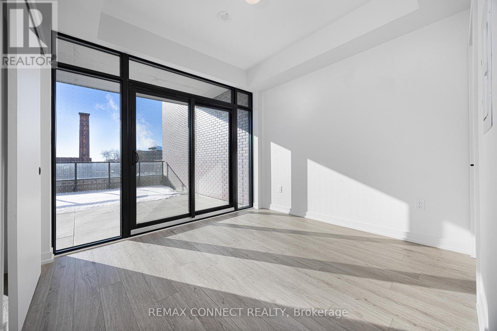 303 - 181 Sterling Road, Toronto, Ontario  M6R 2B2 - Photo 9 - C13504460