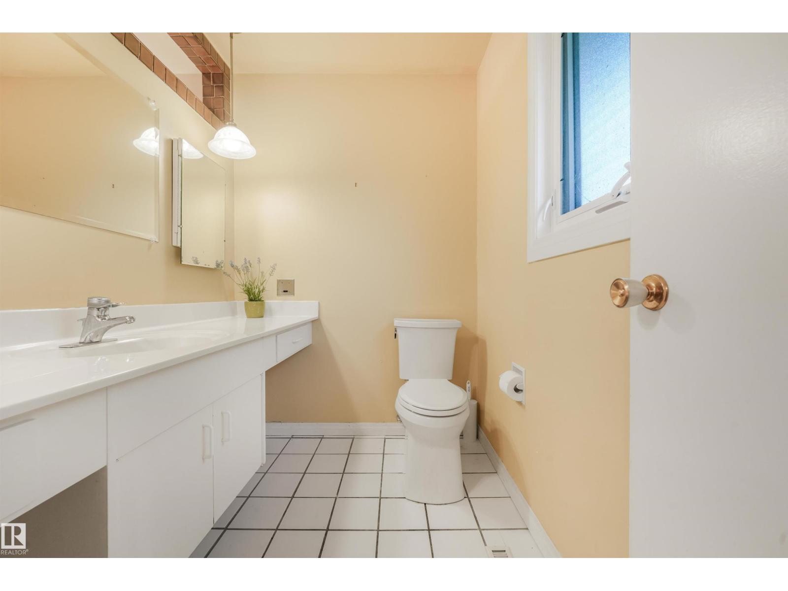 4011 124 St NW, Edmonton, Alberta  T6J 2A1 - Photo 61 - E4495783