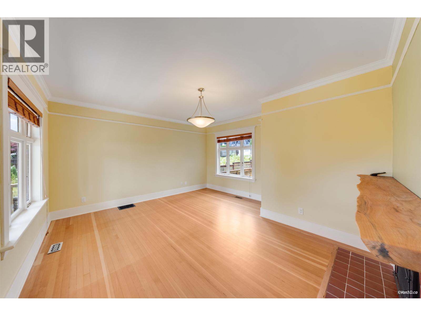 848 E 6th Street, North Vancouver, British Columbia  V7L 1R7 - Photo 15 - R3140918