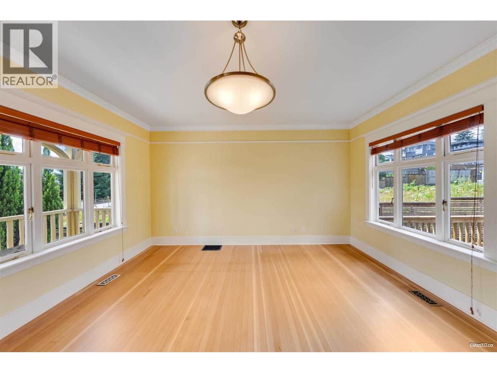 848 E 6th Street, North Vancouver, British Columbia  V7L 1R7 - Photo 19 - R3140918