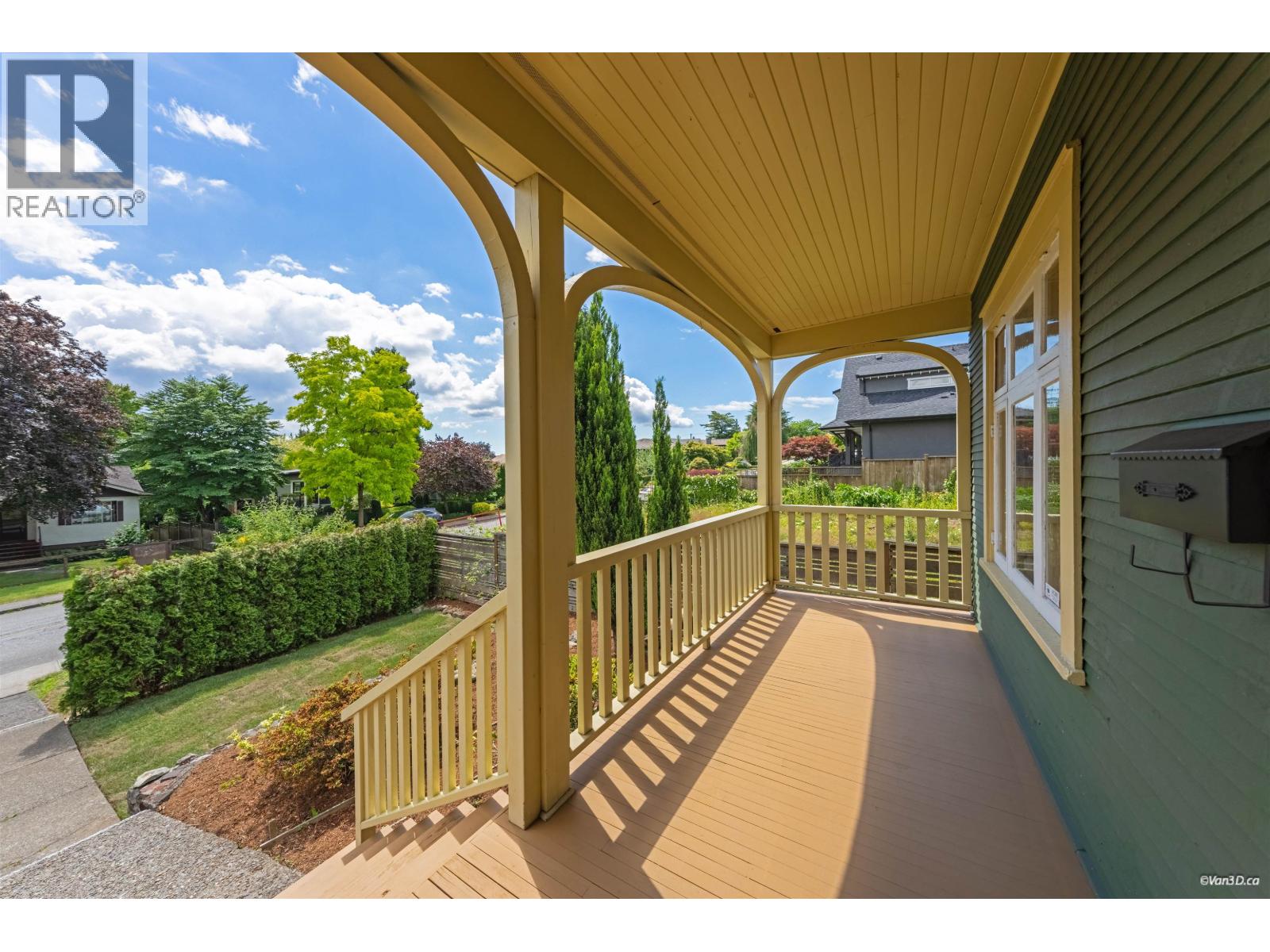 848 E 6th Street, North Vancouver, British Columbia  V7L 1R7 - Photo 20 - R3140918