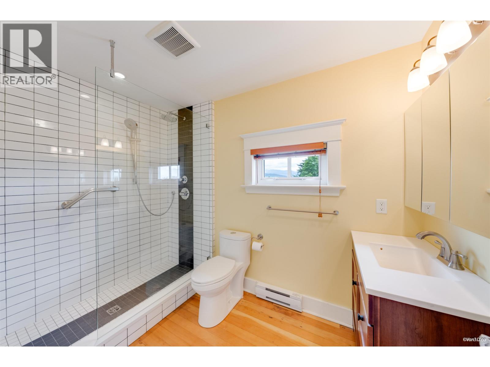 848 E 6th Street, North Vancouver, British Columbia  V7L 1R7 - Photo 37 - R3140918