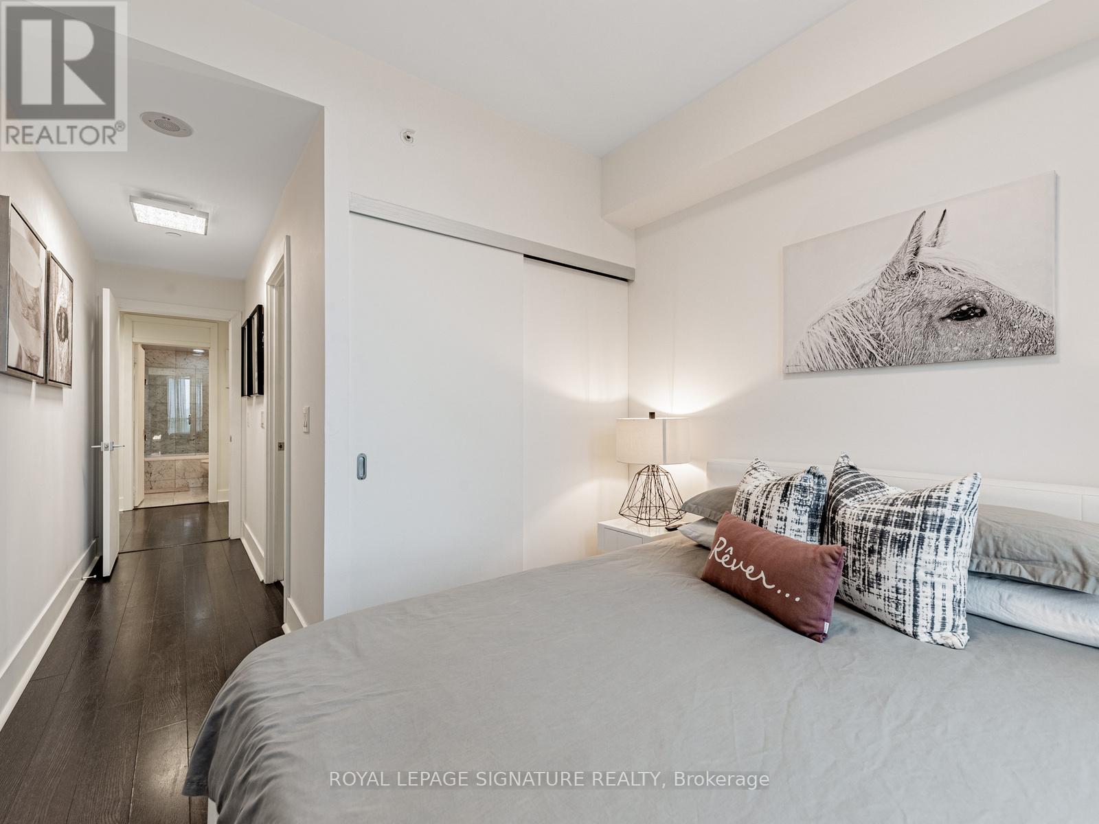 1303 - 32 Davenport Road, Toronto, Ontario  M5R 0B5 - Photo 19 - C13057368