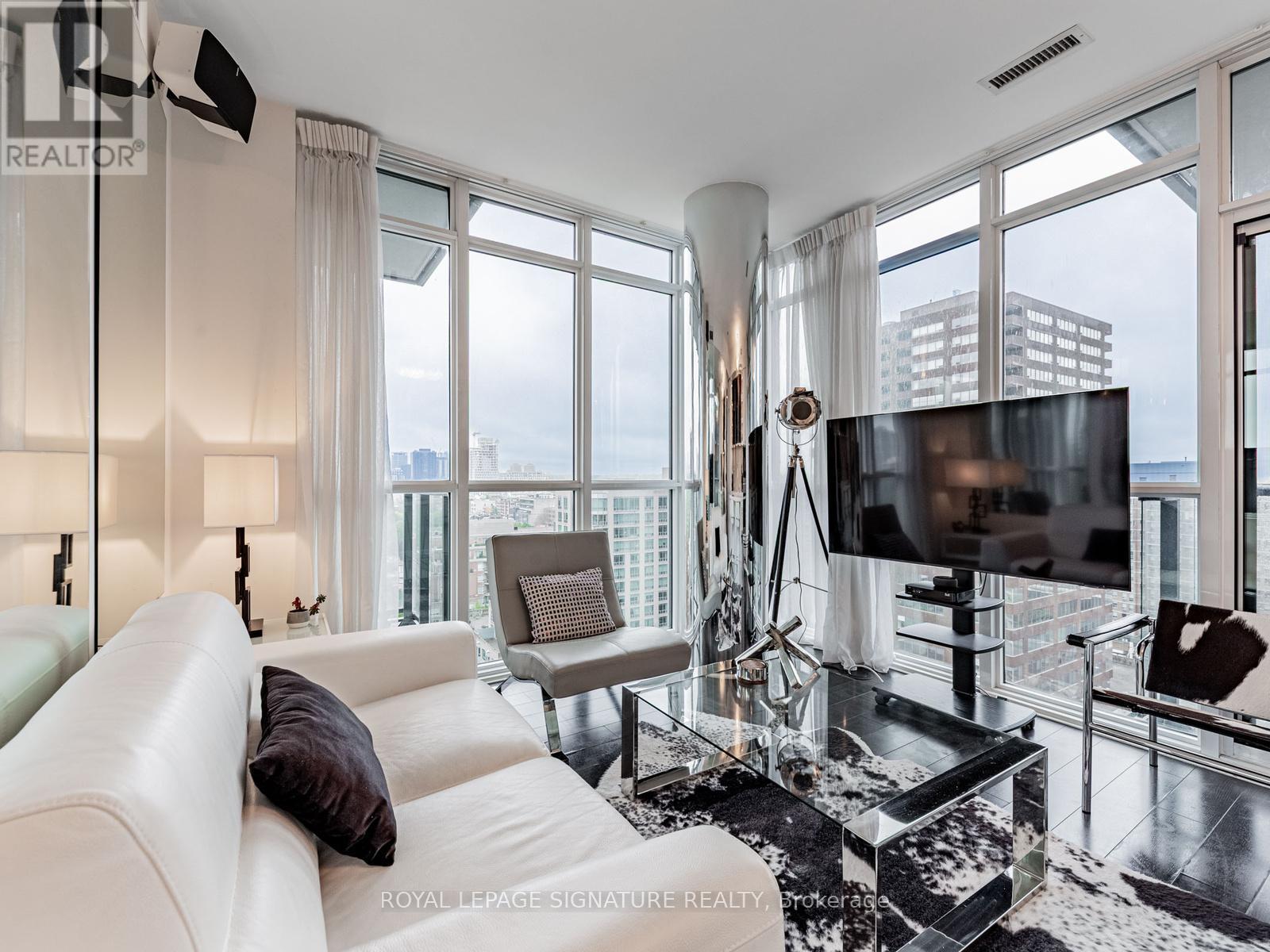 1303 - 32 Davenport Road, Toronto, Ontario  M5R 0B5 - Photo 11 - C13057368