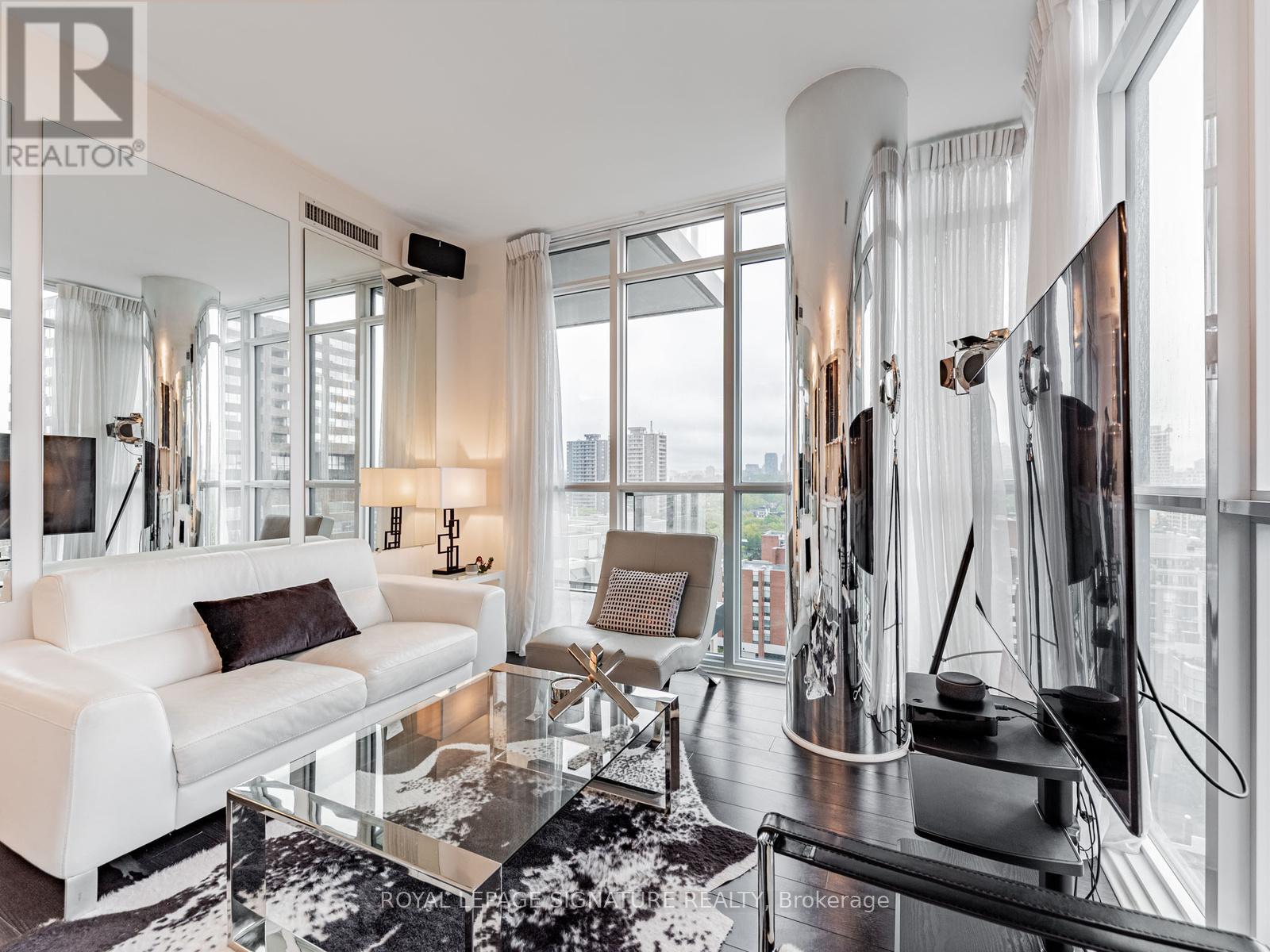 1303 - 32 Davenport Road, Toronto, Ontario  M5R 0B5 - Photo 10 - C13057368