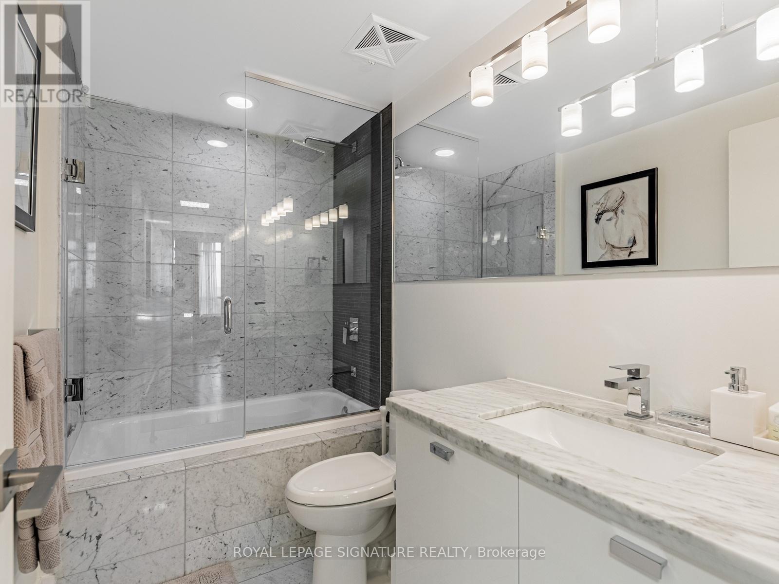 1303 - 32 Davenport Road, Toronto, Ontario  M5R 0B5 - Photo 16 - C13057368