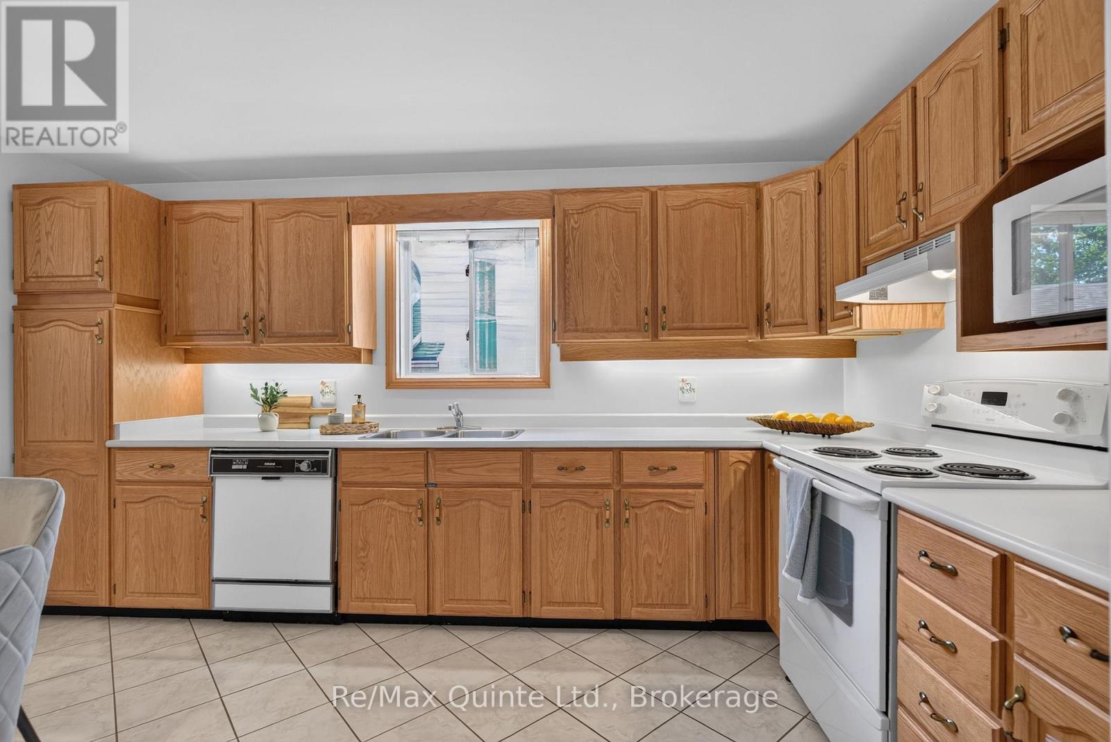 83 Parkview Heights, Quinte West, Ontario  K8V 5T9 - Photo 11 - X13504382