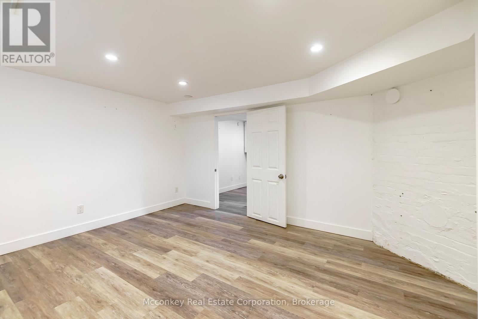 300 Aylmer Street N, Peterborough, Ontario  K9J 3K7 - Photo 32 - X13504444