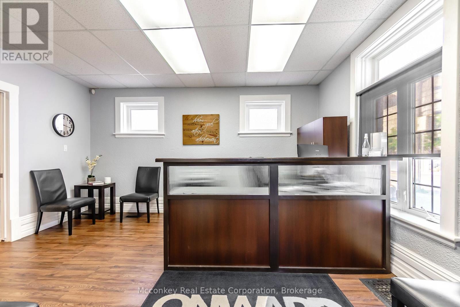 300 Aylmer Street N, Peterborough, Ontario  K9J 3K7 - Photo 5 - X13504444