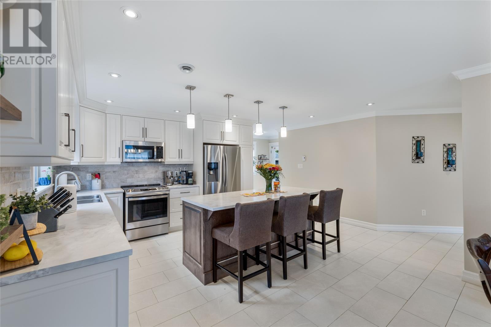 82 Kenai Crescent, St. John's, Newfoundland & Labrador  A1H 0J1 - Photo 4 - 1299604