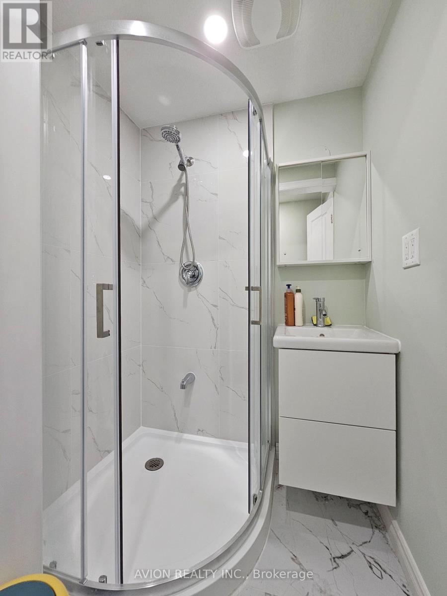 79 Oakhaven Drive, Toronto, Ontario  M1V 1X8 - Photo 18 - E13504456
