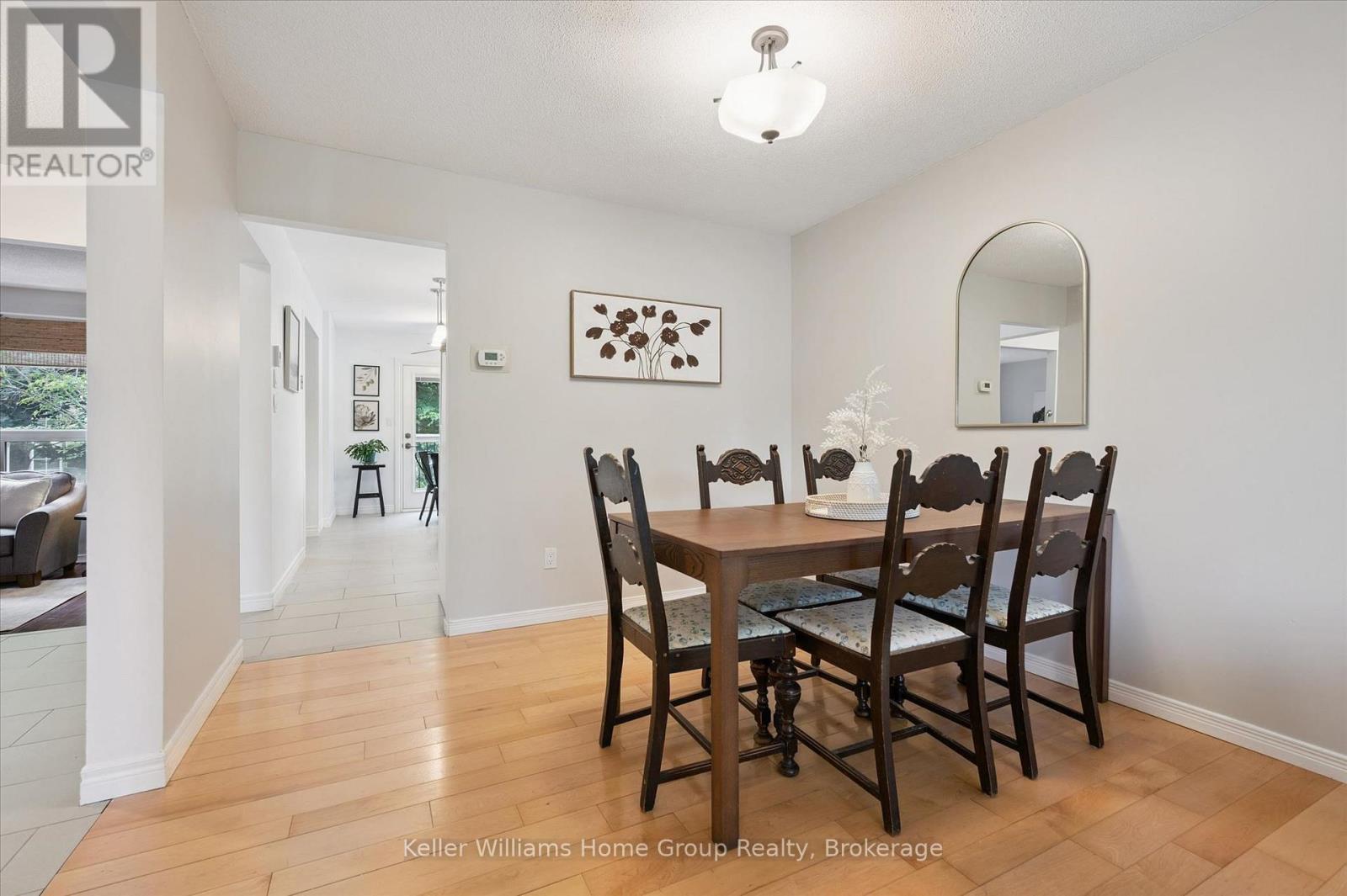 735 Campbell Avenue, Centre Wellington (Fergus), Ontario  N1M 3N1 - Photo 11 - X13504368